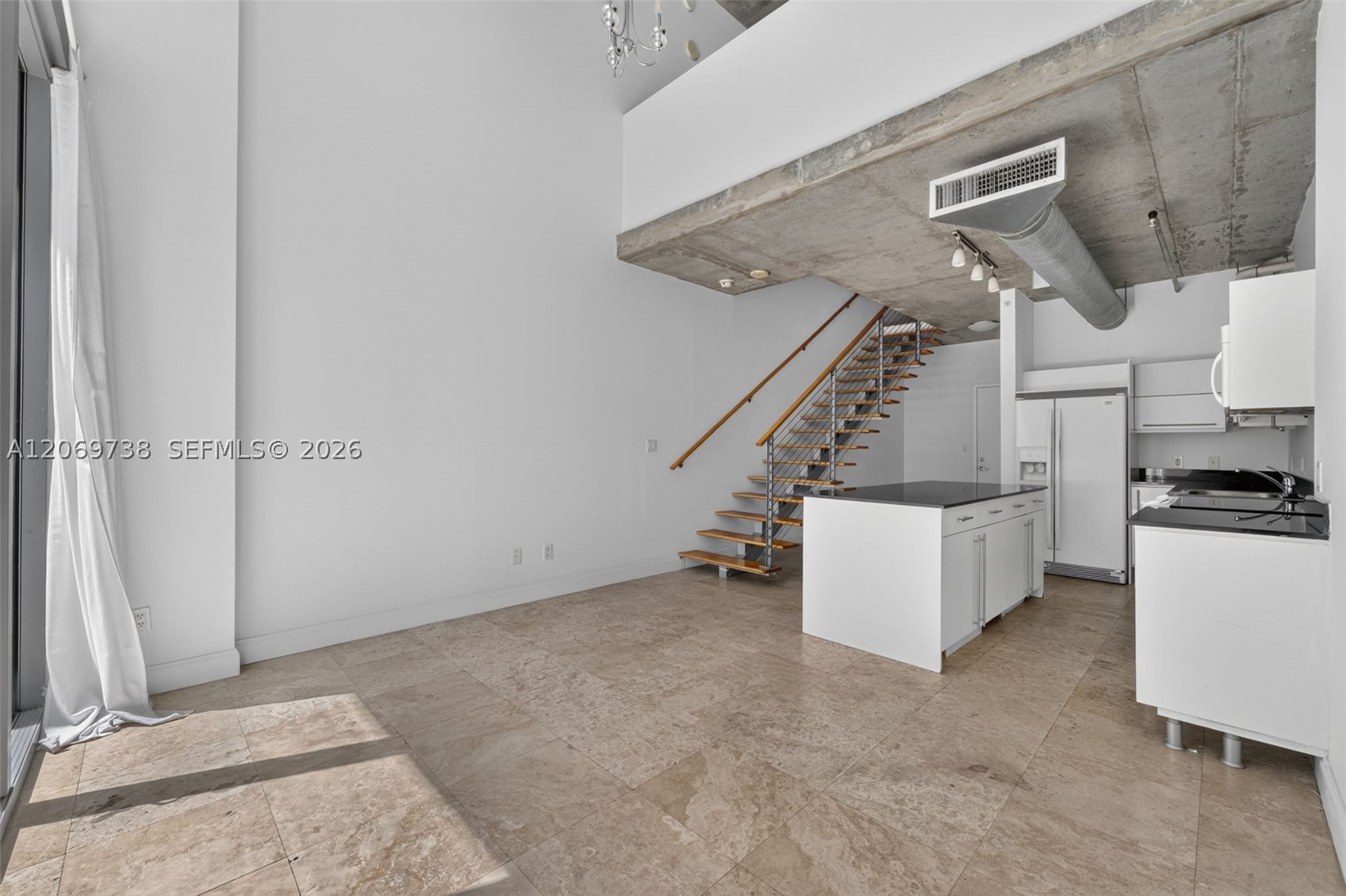 690 SW 1st Ct #2122, Miami FL 33130