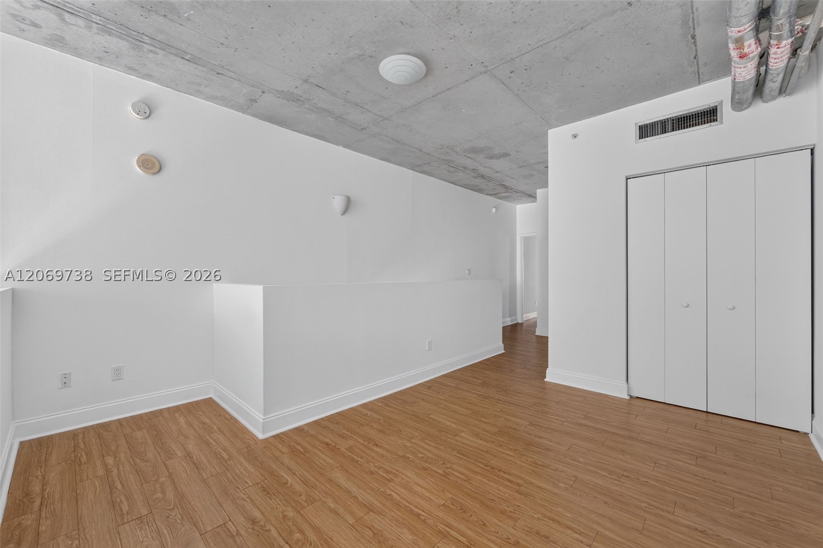 690 SW 1st Ct #2122, Miami FL 33130