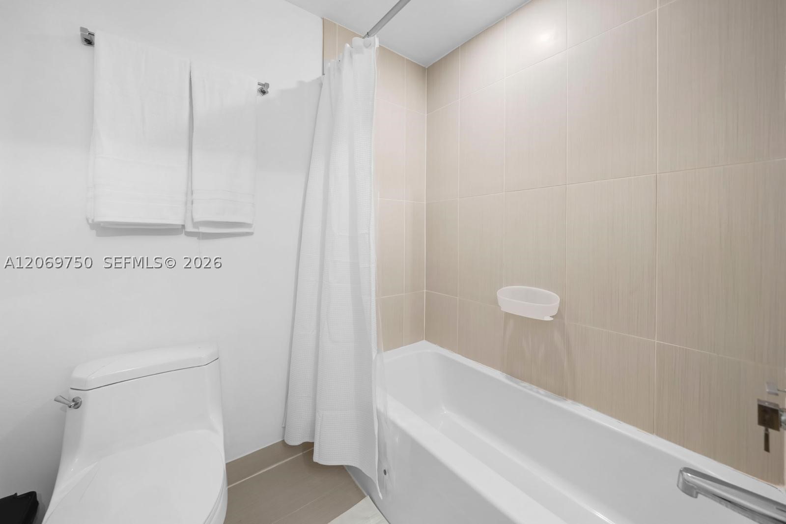 3250 NE 1st Ave #1104, Miami FL 33137
