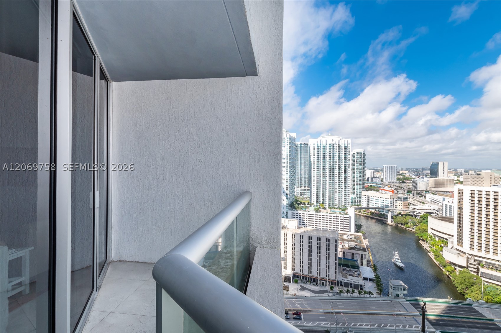 475 Brickell Ave #2908, Miami FL 33131