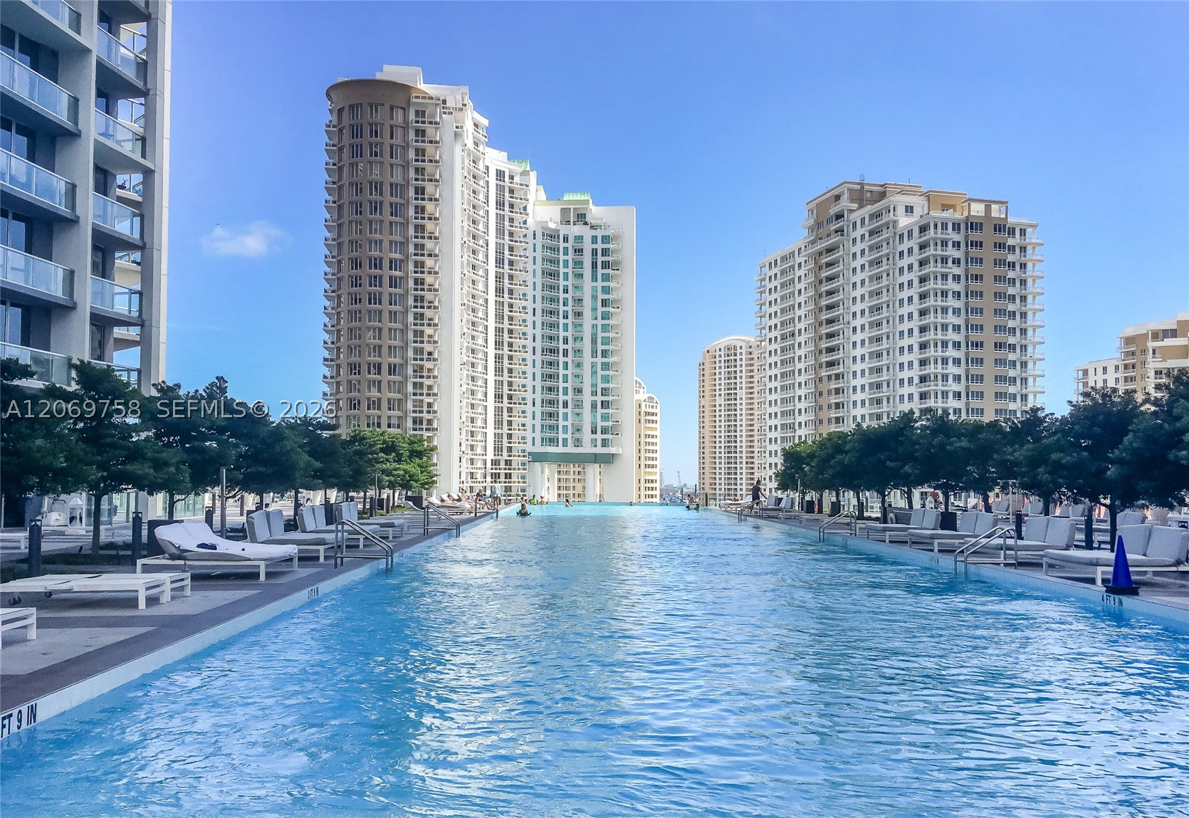 475 Brickell Ave #2908, Miami FL 33131