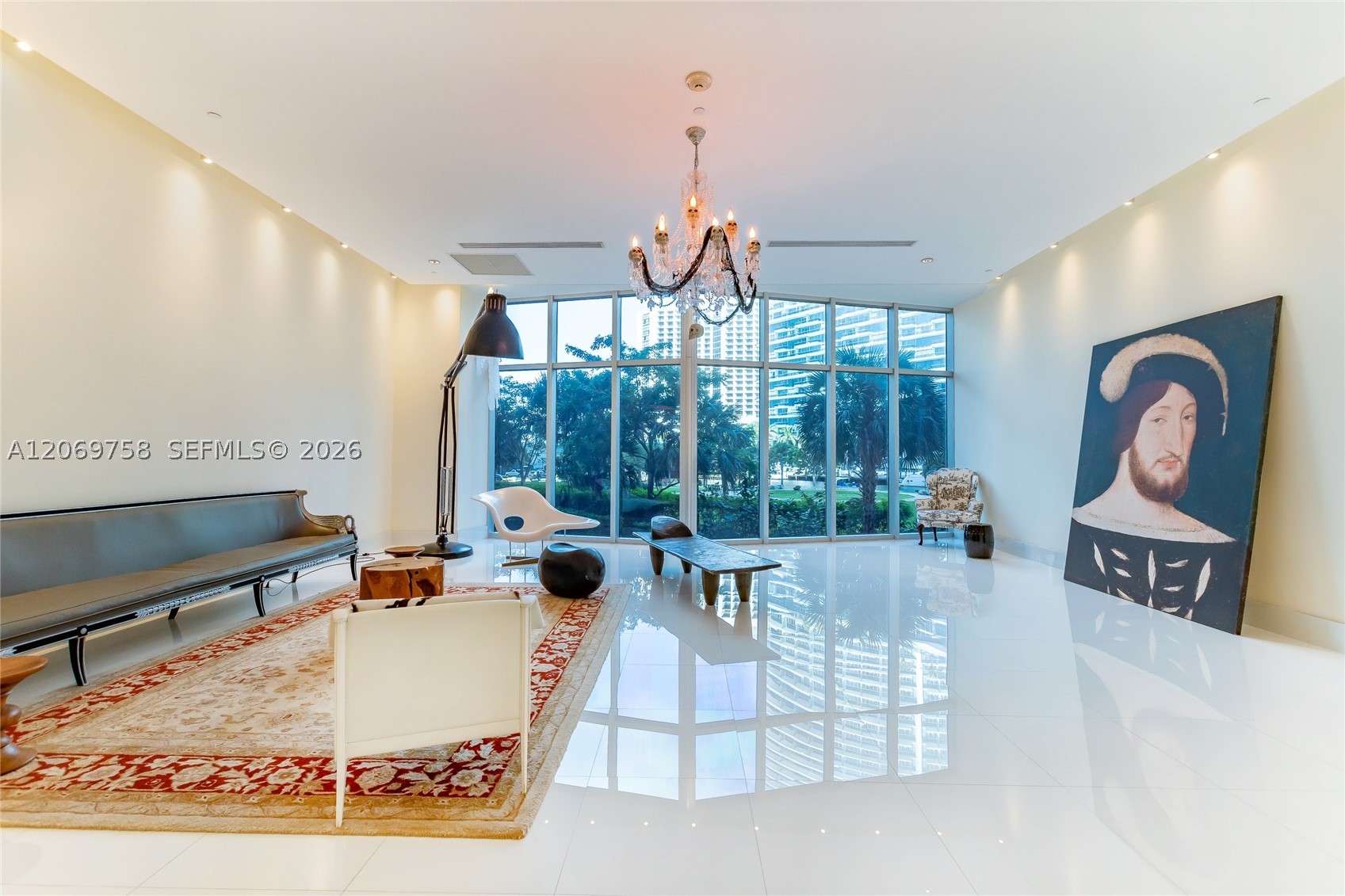 475 Brickell Ave #2908, Miami FL 33131