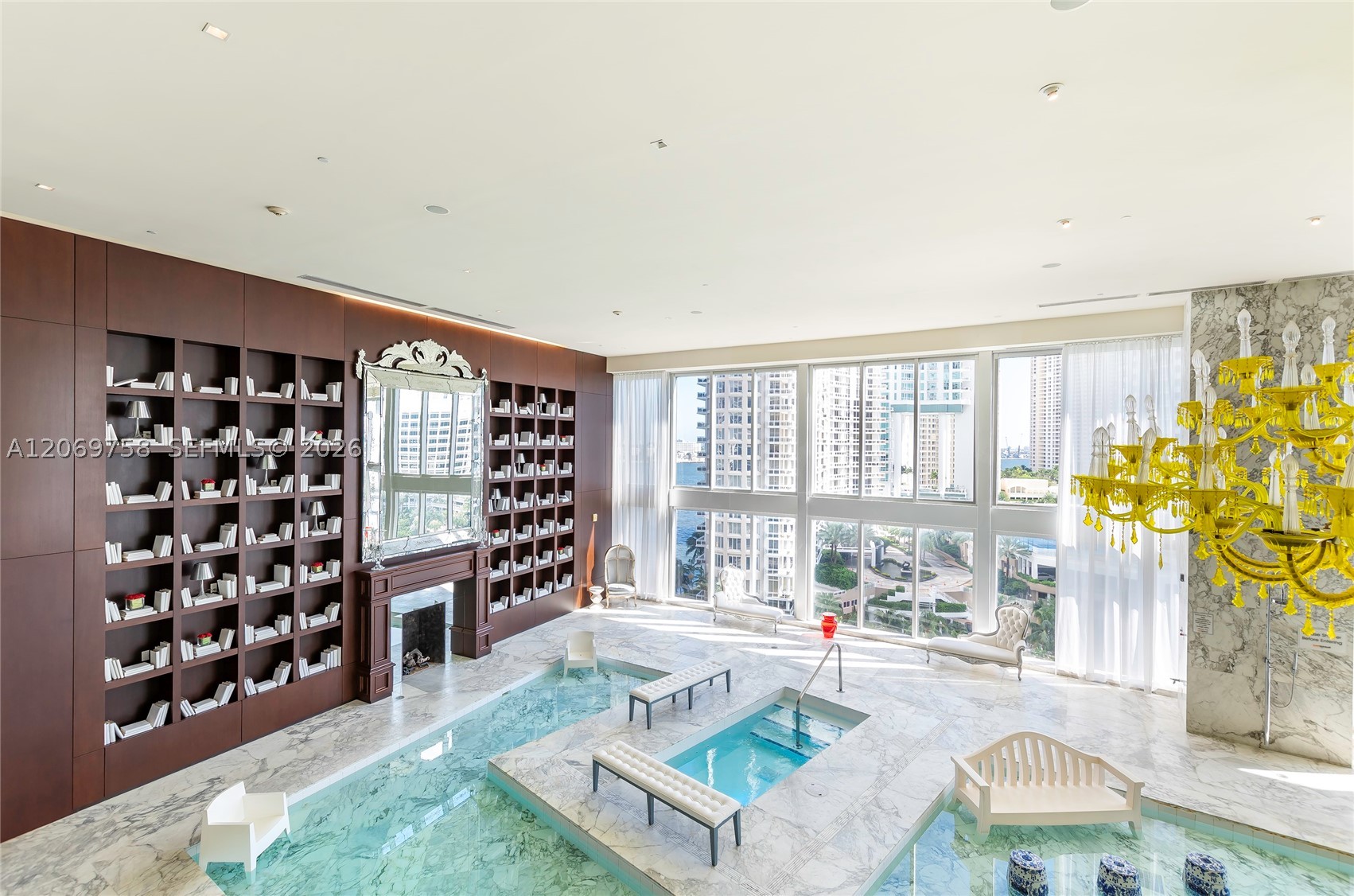 475 Brickell Ave #2908, Miami FL 33131