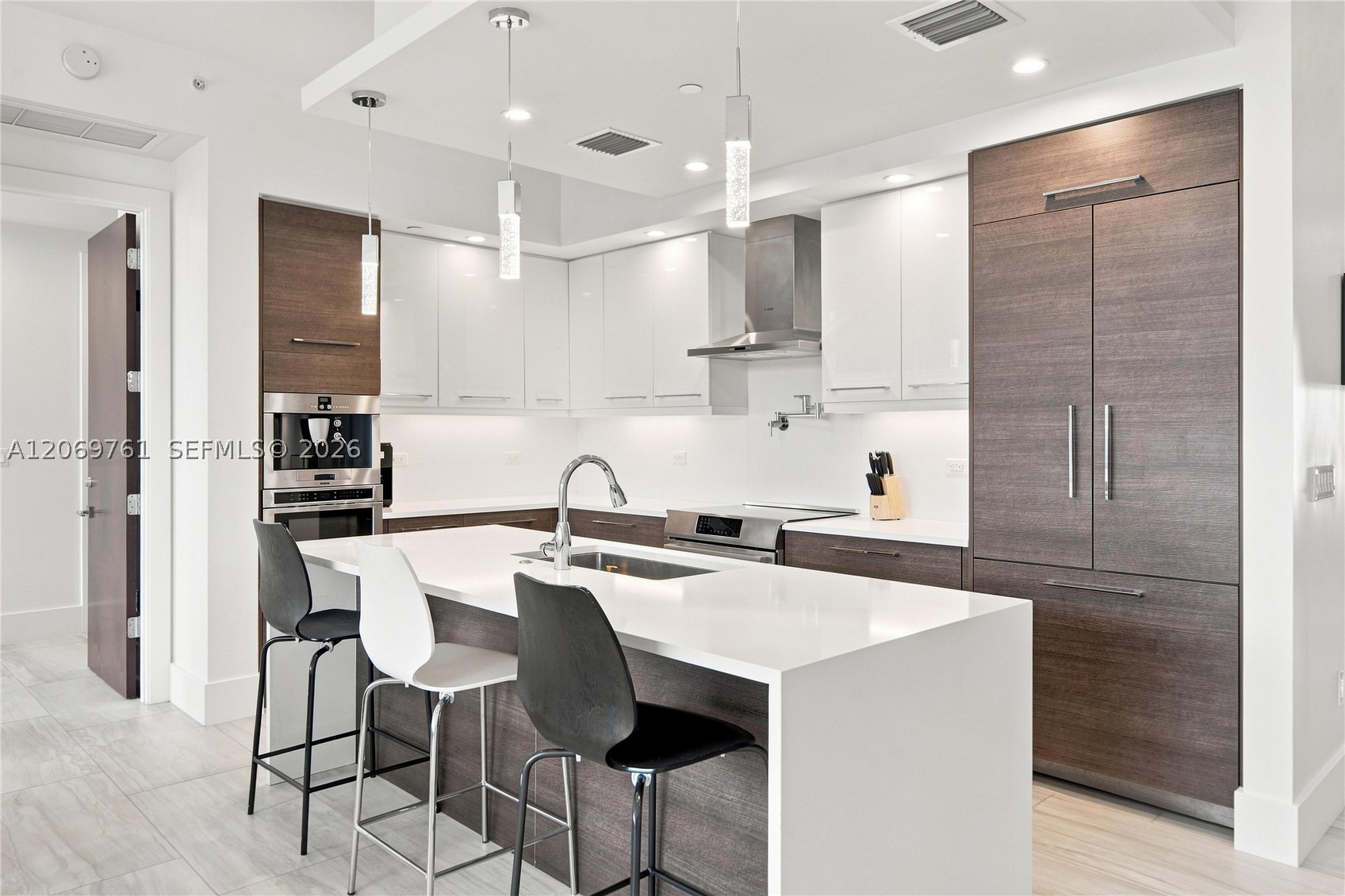 161 Isle Of Venice Dr #202, Fort Lauderdale FL 33301