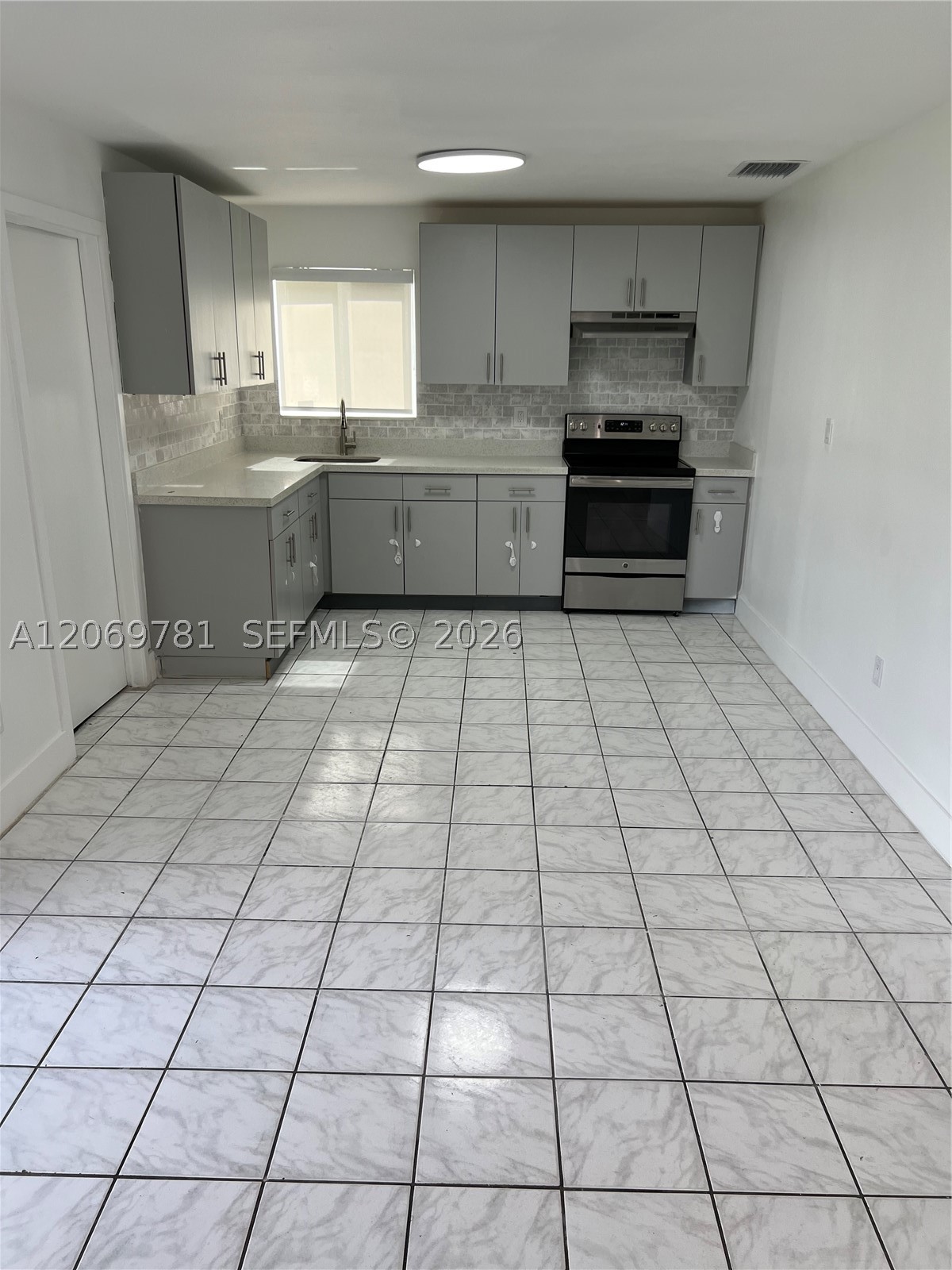 13735 NW 23rd Ave, Opa Locka FL 33054