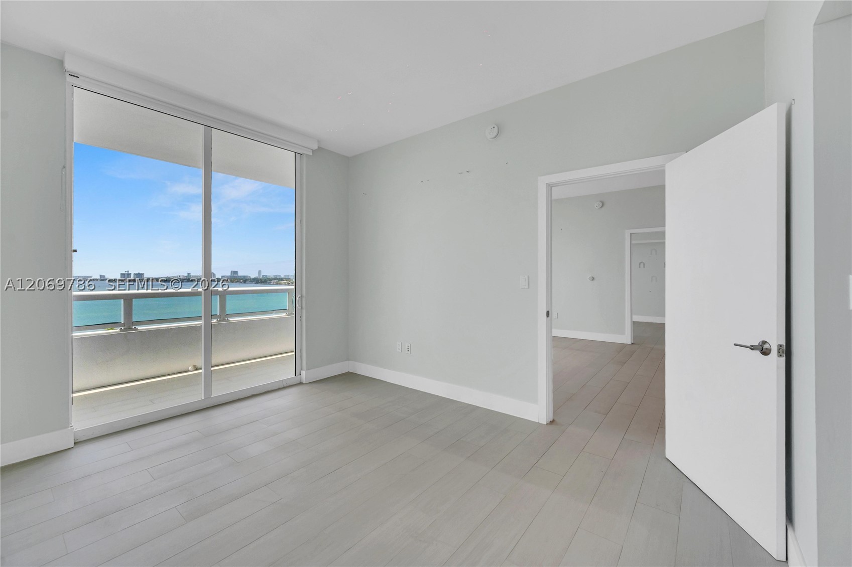 1800 N Bayshore Dr #809, Miami FL 33132
