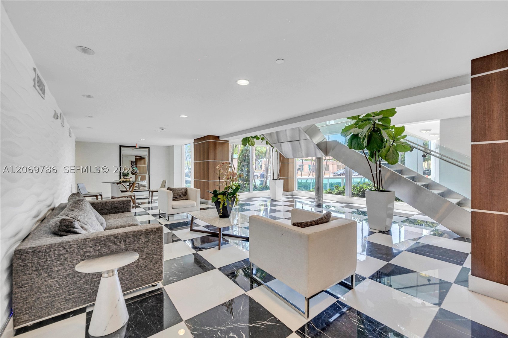 1800 N Bayshore Dr #809, Miami FL 33132