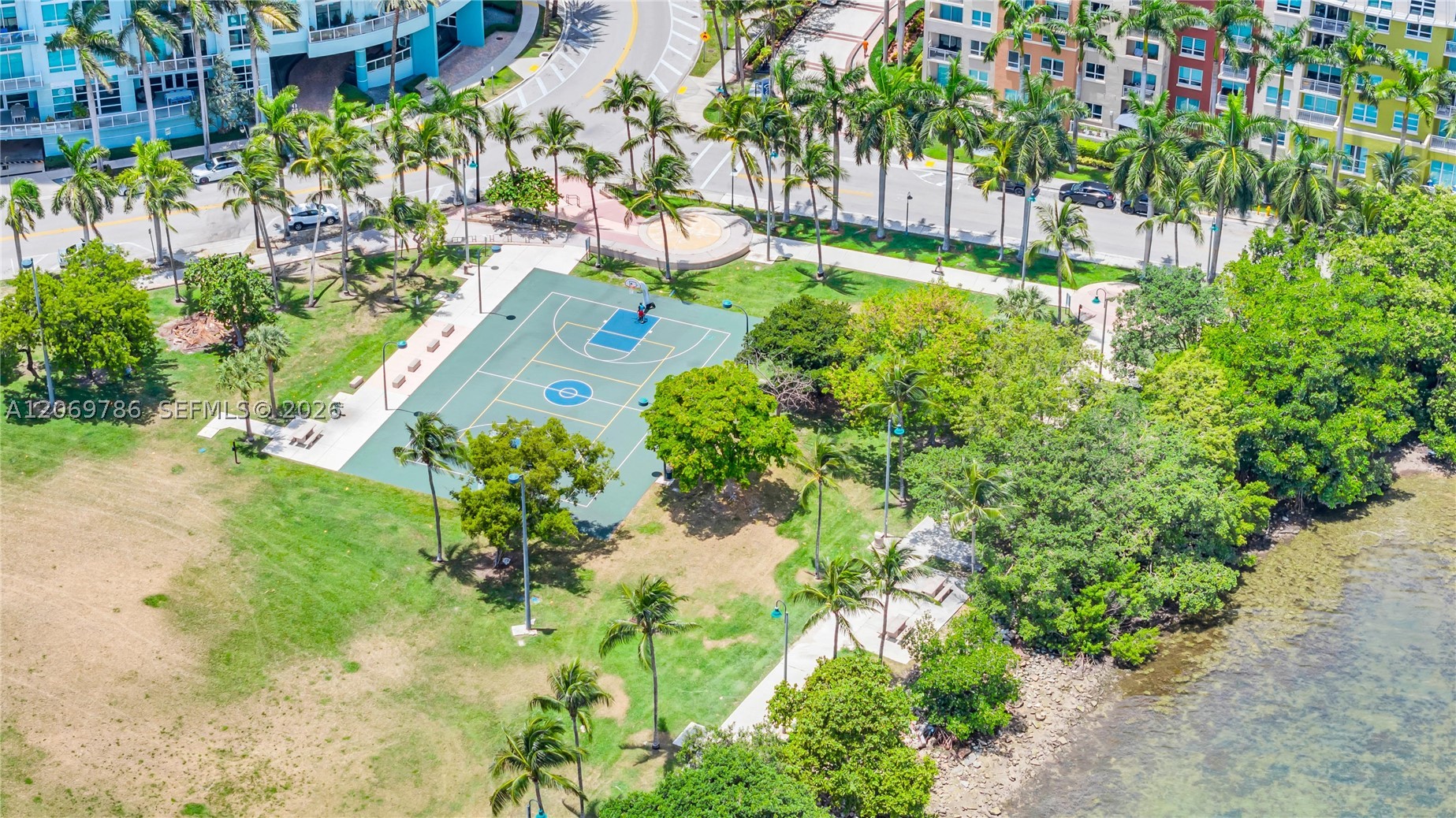 1800 N Bayshore Dr #809, Miami FL 33132