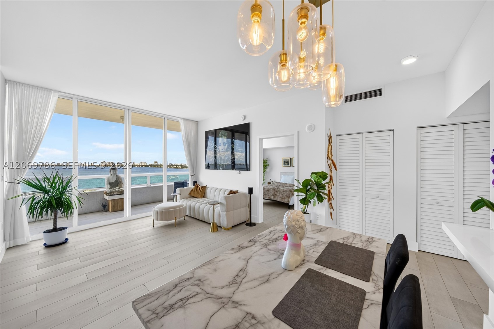 1800 N Bayshore Dr #809, Miami FL 33132