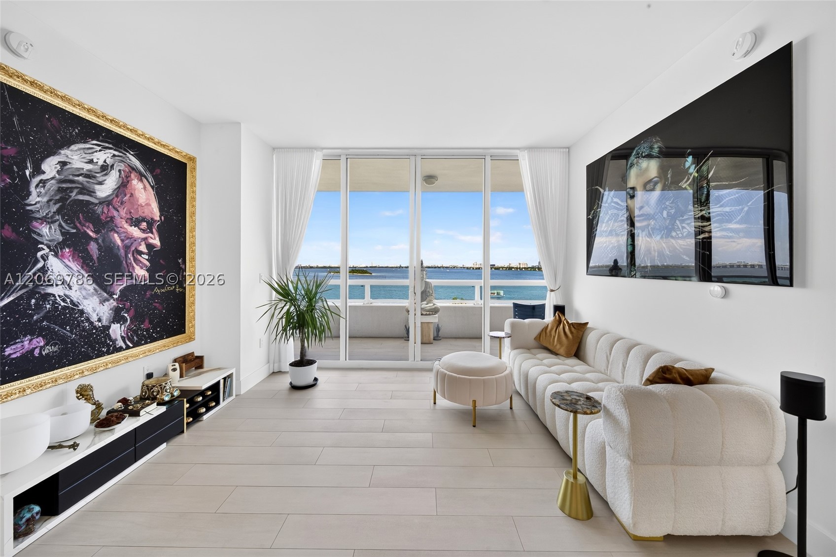 1800 N Bayshore Dr #809, Miami FL 33132