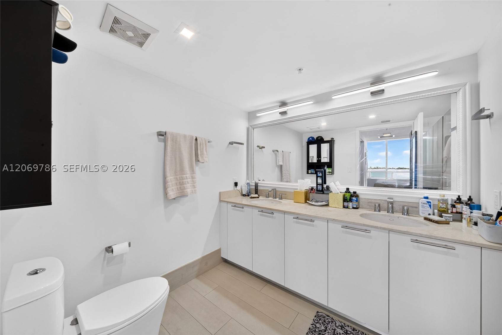1800 N Bayshore Dr #809, Miami FL 33132