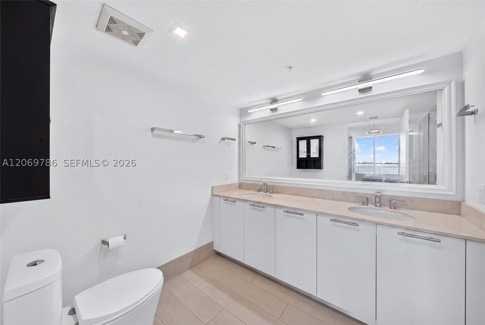 1800 N Bayshore Dr #809, Miami FL 33132