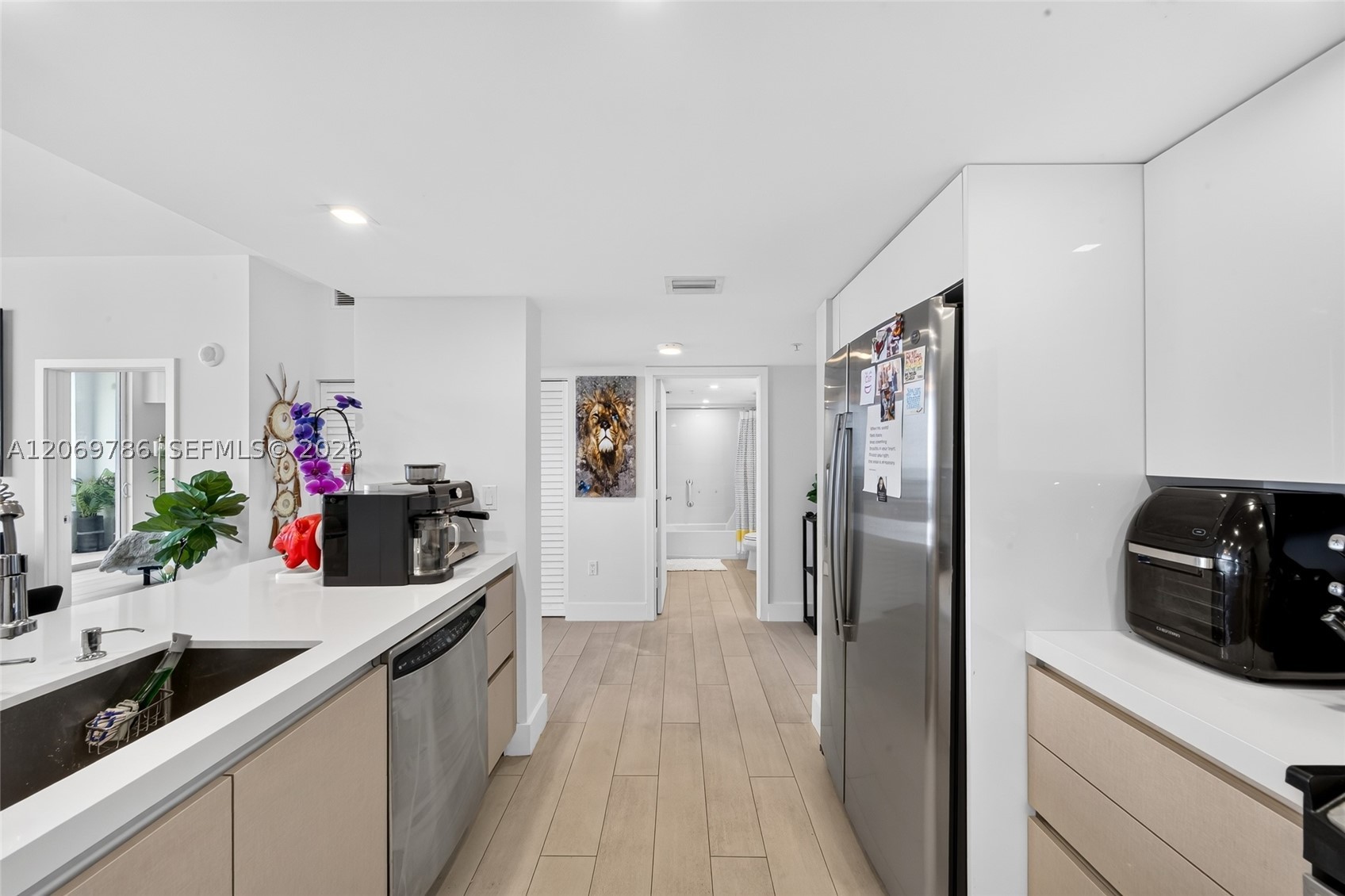 1800 N Bayshore Dr #809, Miami FL 33132