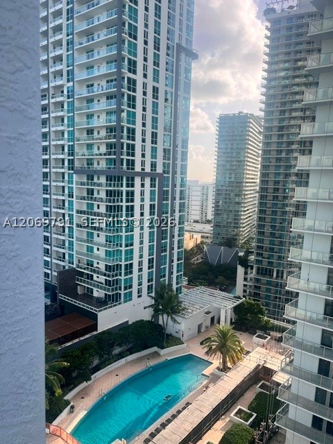1060 Brickell Ave #2217, Miami FL 33131