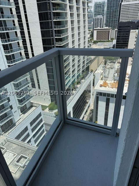 1060 Brickell Ave #2217, Miami FL 33131