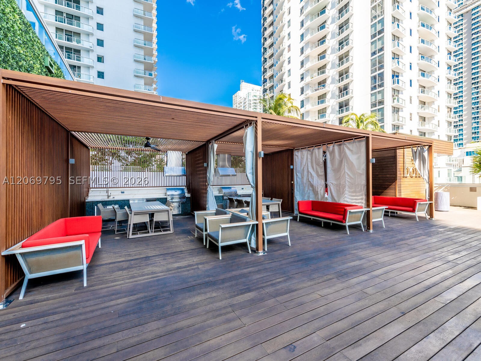 1080 Brickell Ave #2206, Miami FL 33131