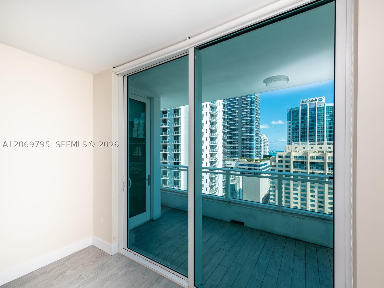 1080 Brickell Ave #2206, Miami FL 33131