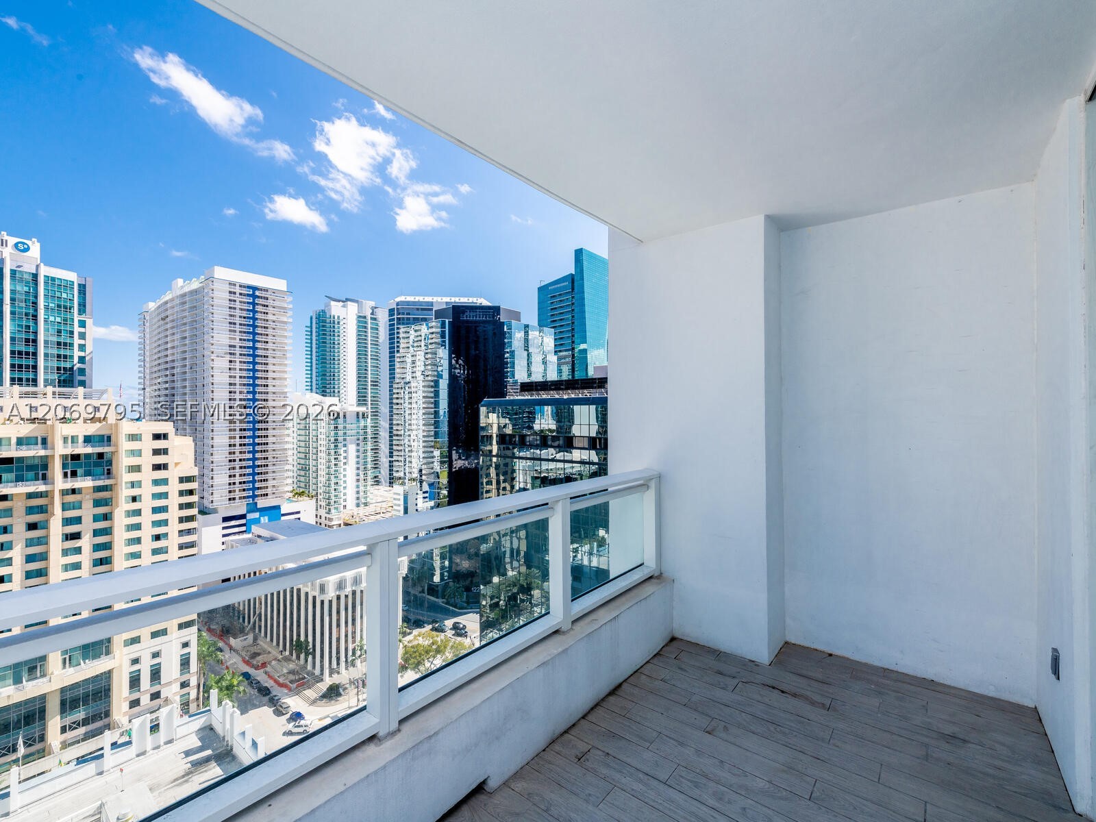 1080 Brickell Ave #2206, Miami FL 33131