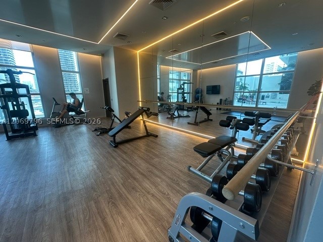 1100 S Miami Ave #2807, Miami FL 33130