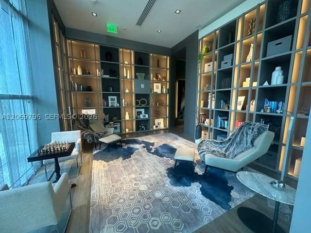 1100 S Miami Ave #2807, Miami FL 33130