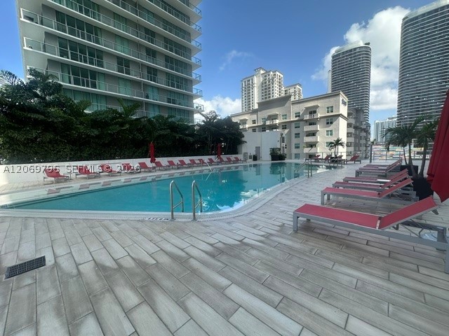 1100 S Miami Ave #2807, Miami FL 33130