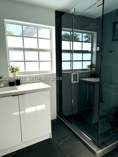 204 SW 2nd Ave, Hallandale Beach FL 33009