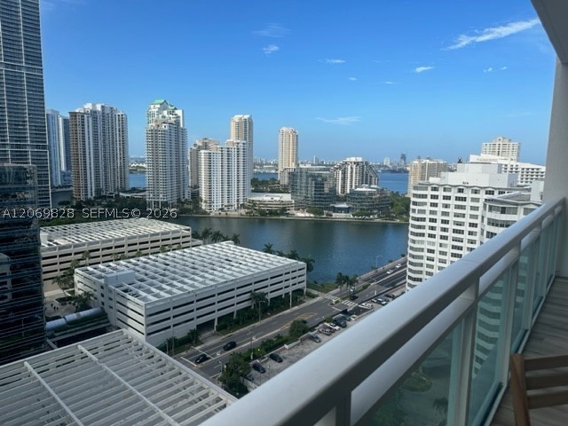 950 Brickell Bay Dr #2104, Miami FL 33131