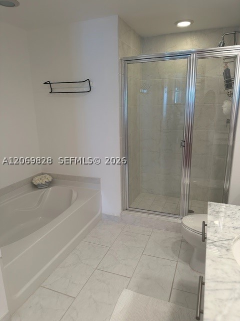 950 Brickell Bay Dr #2104, Miami FL 33131