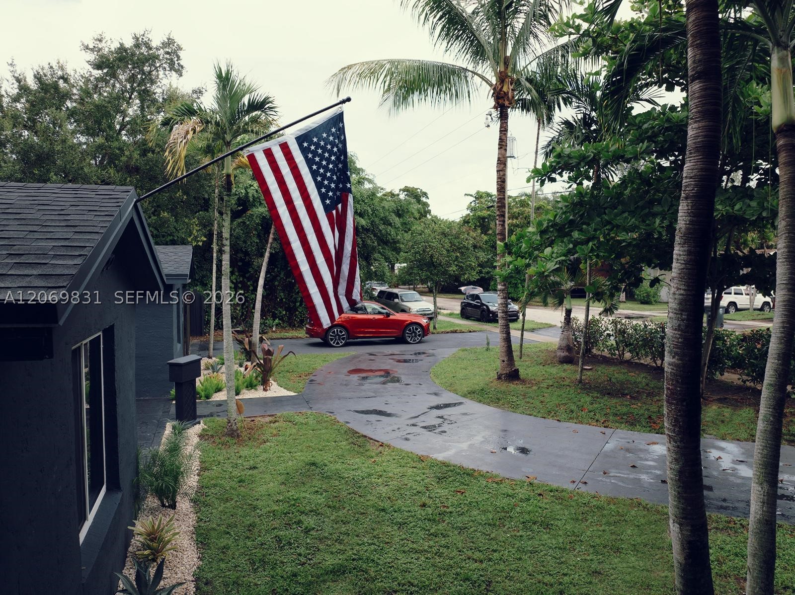 801 NE 144th St, North Miami FL 33161