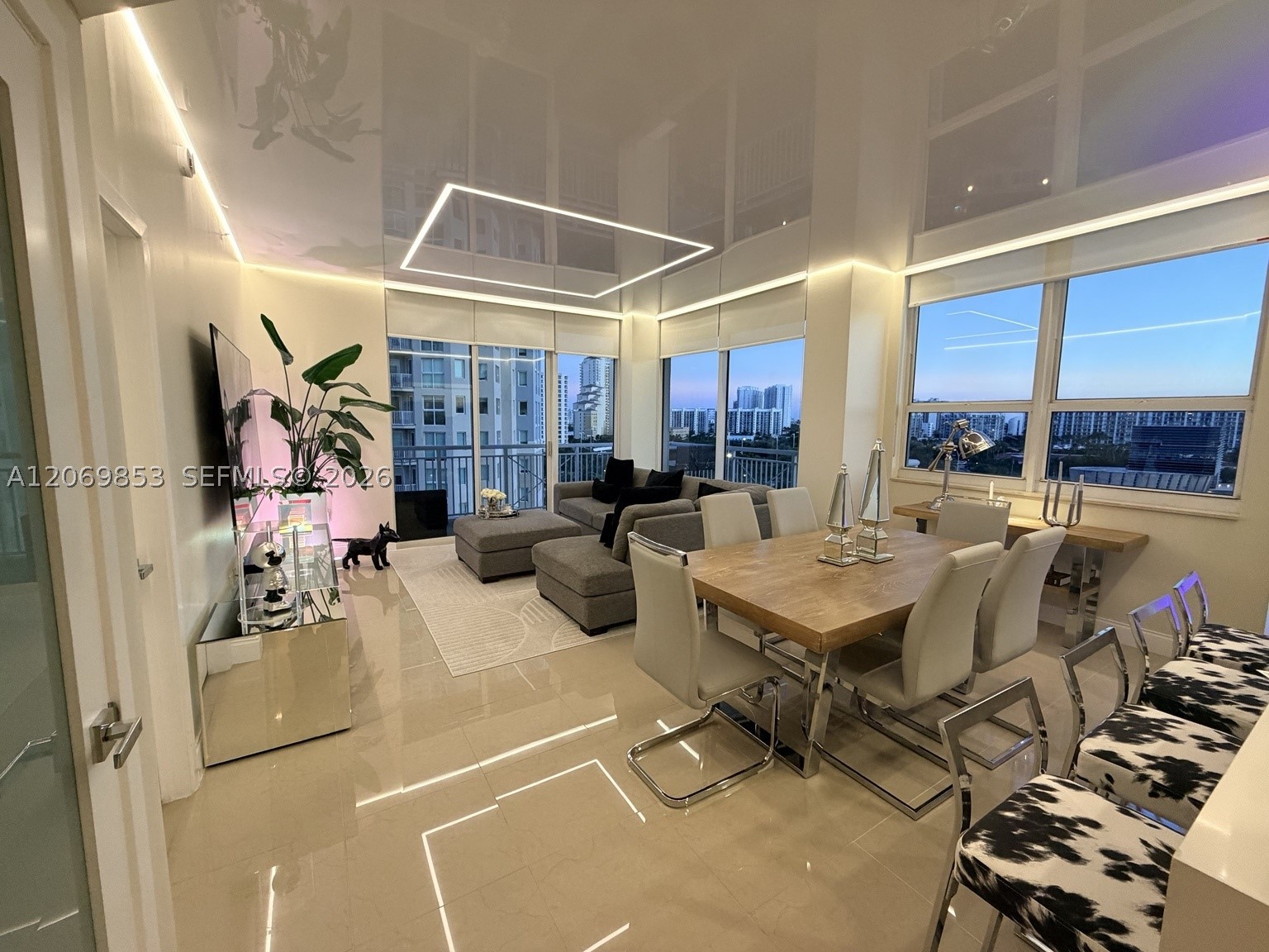 19501 W Country Club Dr #1004, Aventura FL 33180