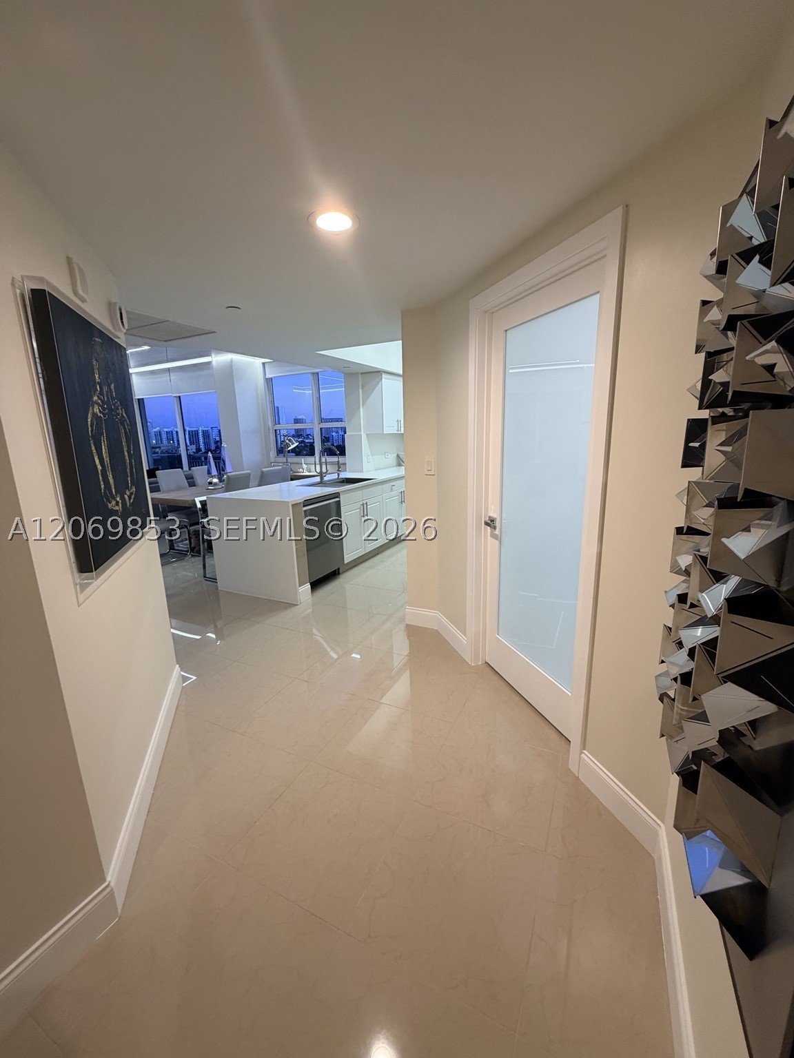 19501 W Country Club Dr #1004, Aventura FL 33180