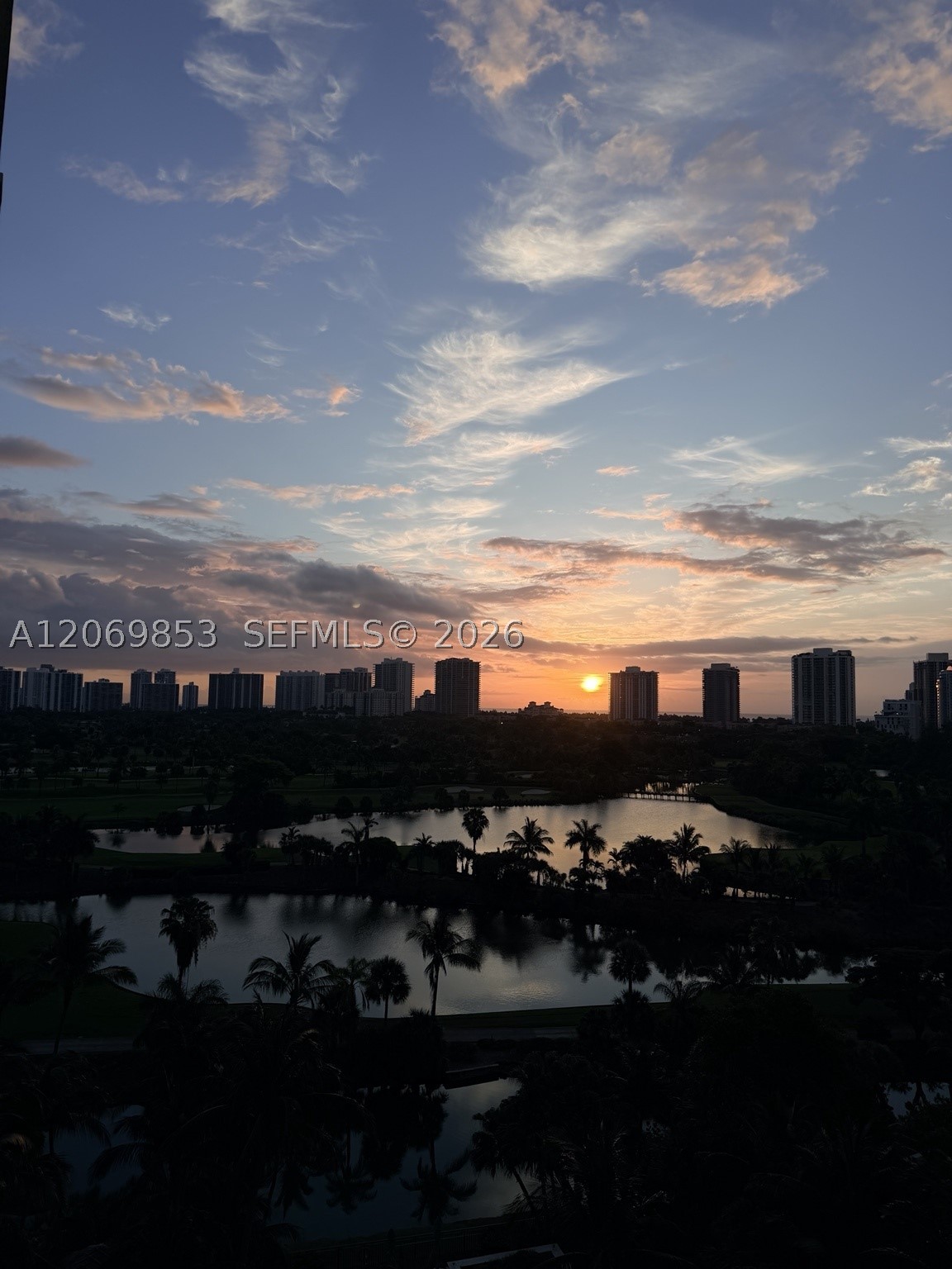 19501 W Country Club Dr #1004, Aventura FL 33180
