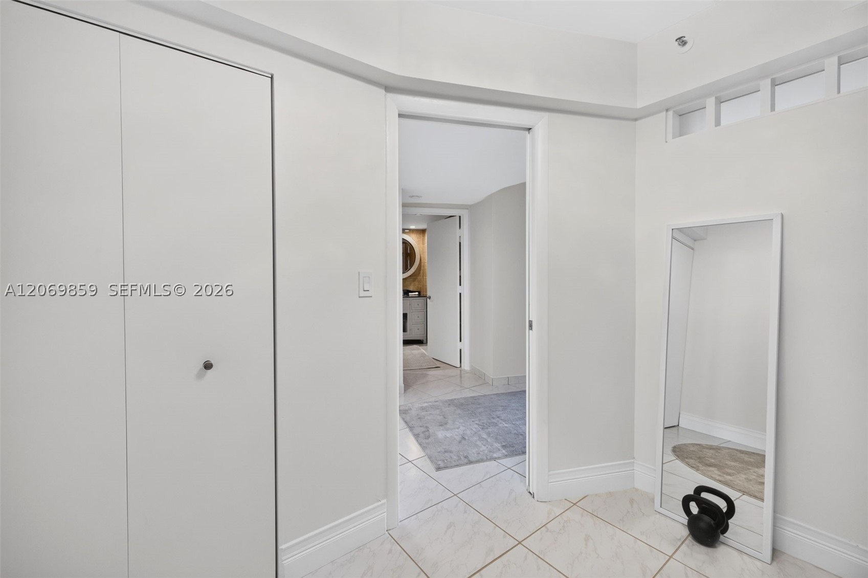 1000 Island Blvd #405, Aventura FL 33160