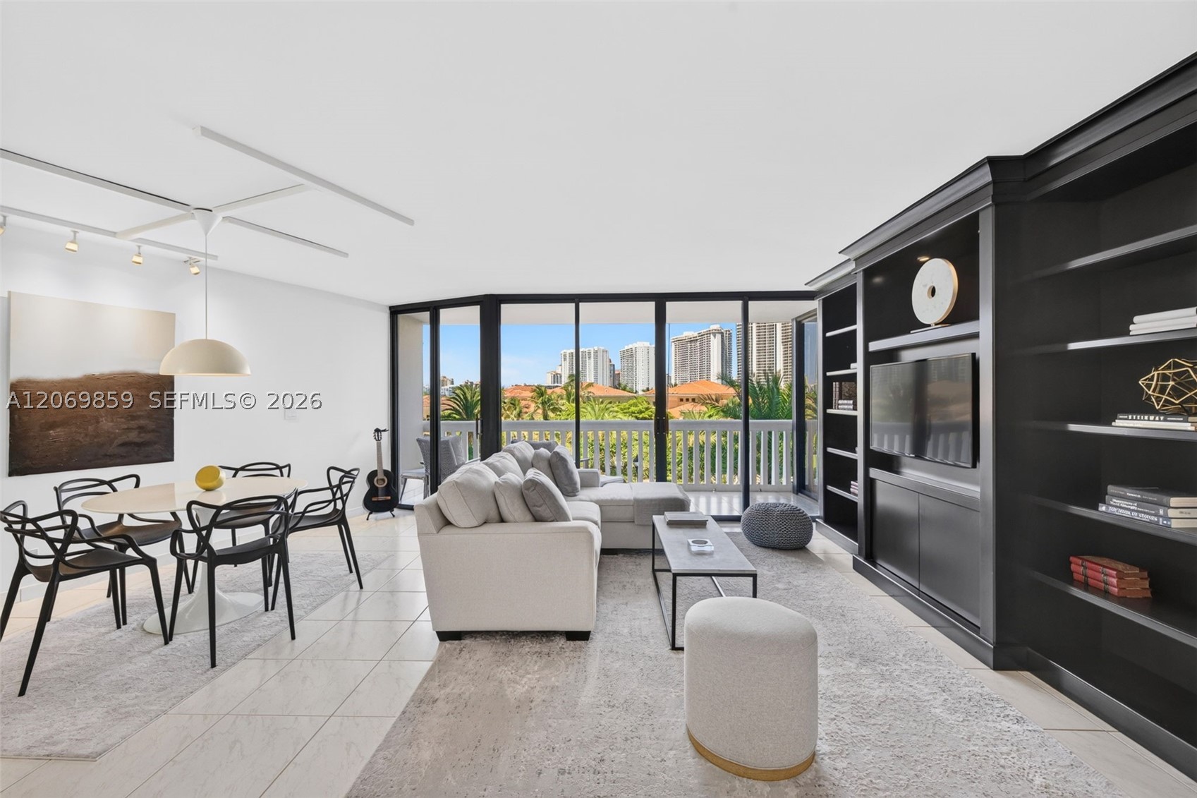 1000 Island Blvd #405, Aventura FL 33160