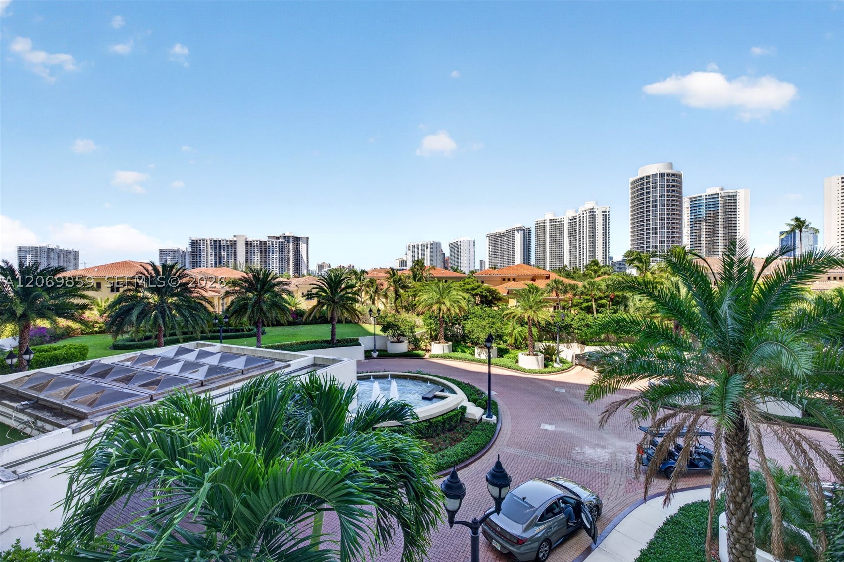 1000 Island Blvd #405, Aventura FL 33160