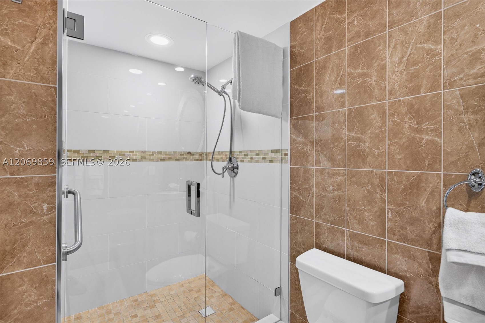 1000 Island Blvd #405, Aventura FL 33160