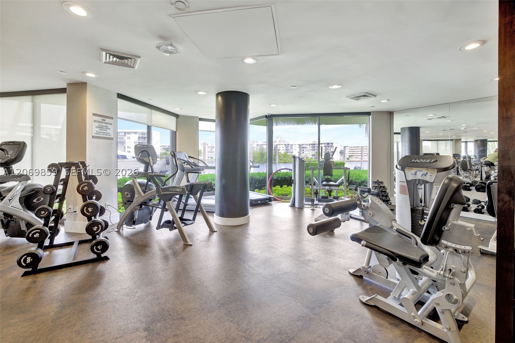 1000 Island Blvd #405, Aventura FL 33160