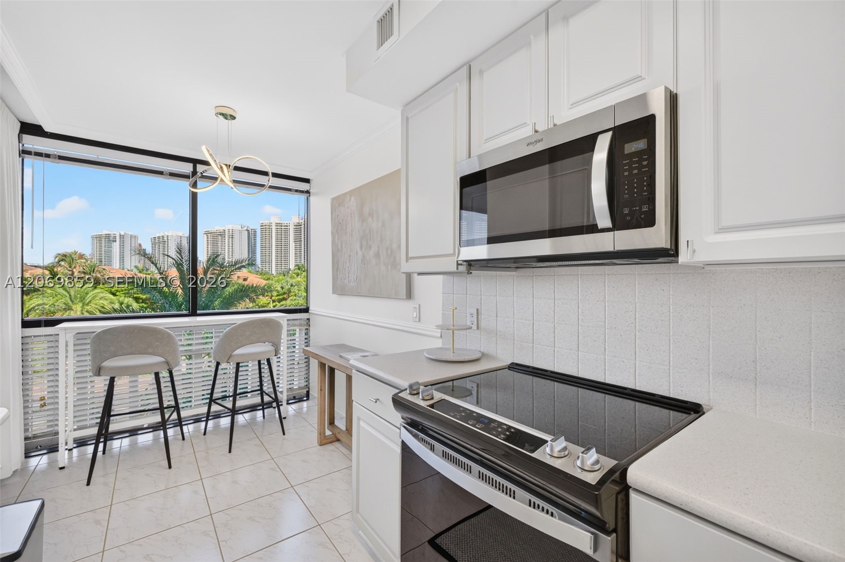 1000 Island Blvd #405, Aventura FL 33160