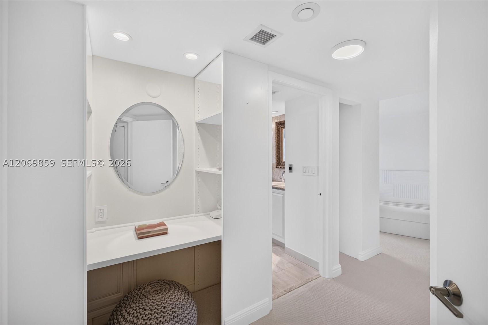 1000 Island Blvd #405, Aventura FL 33160