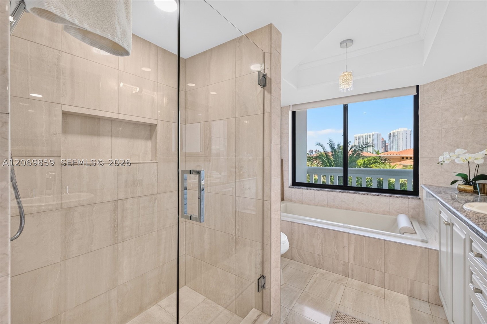 1000 Island Blvd #405, Aventura FL 33160