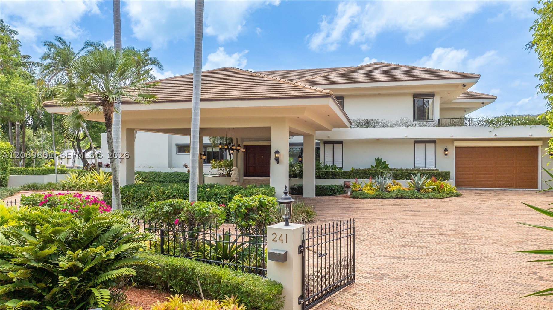 241 Cape Florida Dr, Key Biscayne FL 33149