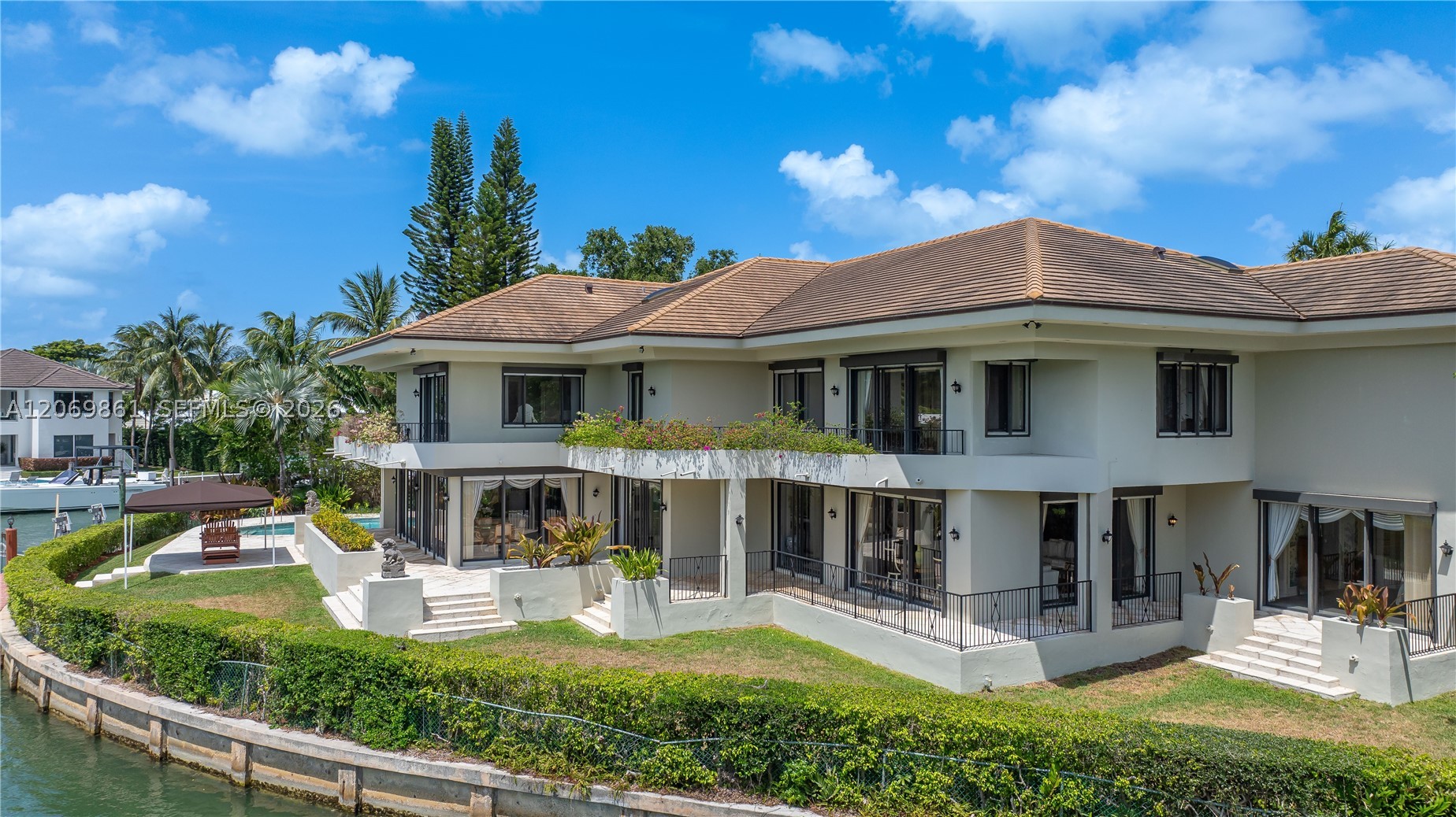 241 Cape Florida Dr, Key Biscayne FL 33149