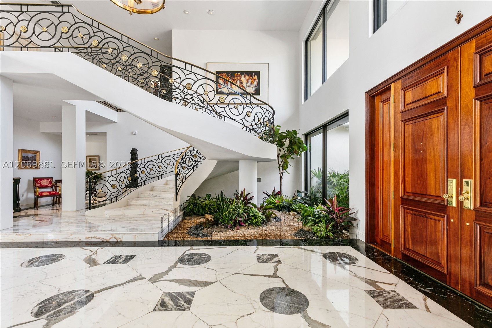 241 Cape Florida Dr, Key Biscayne FL 33149