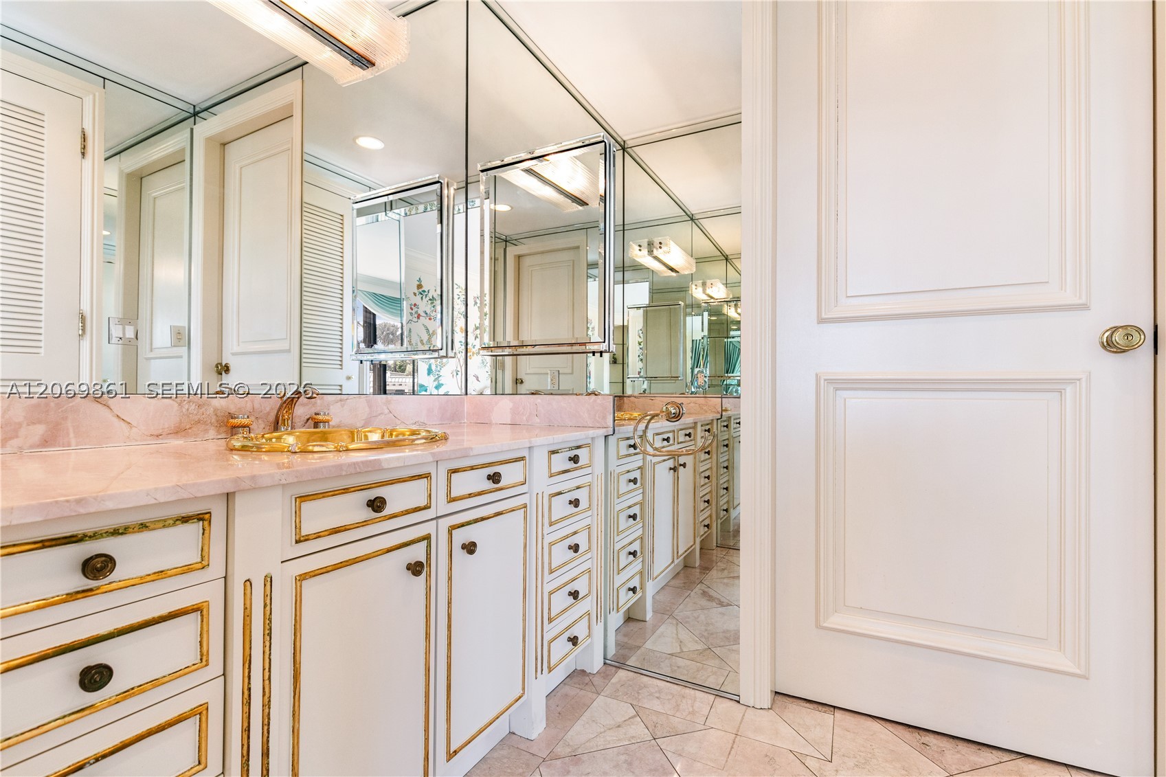 241 Cape Florida Dr, Key Biscayne FL 33149