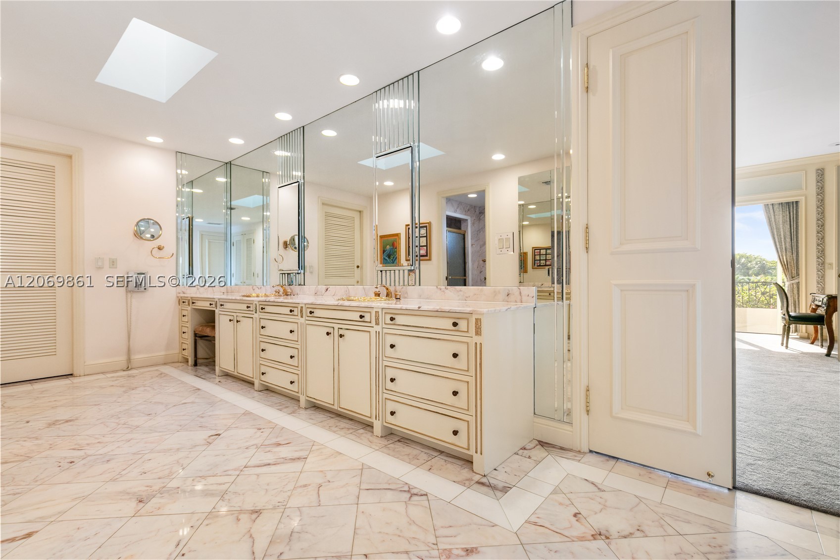 241 Cape Florida Dr, Key Biscayne FL 33149