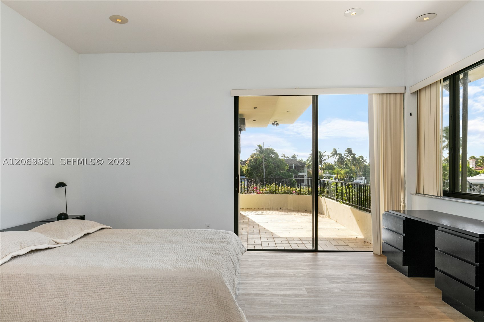 241 Cape Florida Dr, Key Biscayne FL 33149