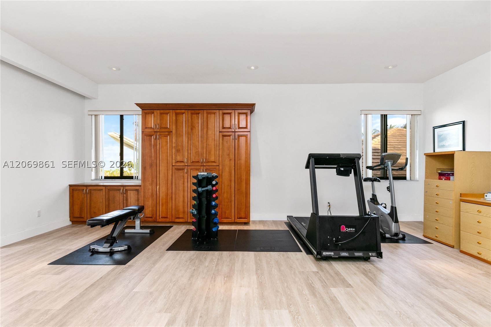 241 Cape Florida Dr, Key Biscayne FL 33149