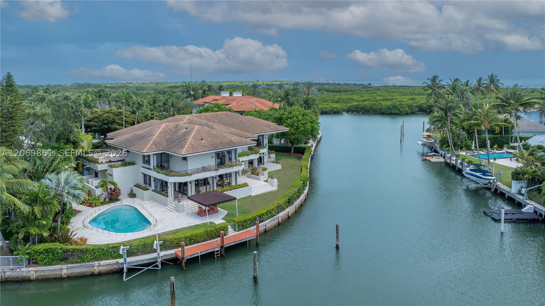 241 Cape Florida Dr, Key Biscayne FL 33149