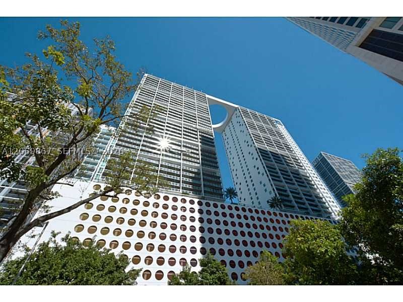 55 SE 6th St #2007, Miami FL 33131