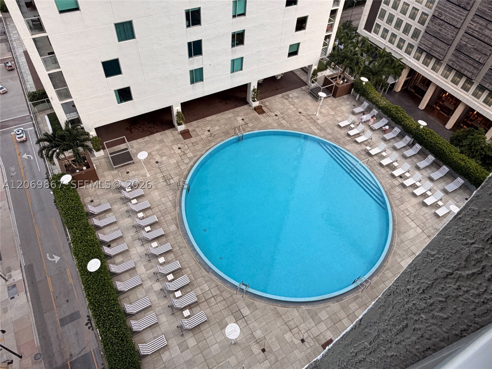 55 SE 6th St #2007, Miami FL 33131